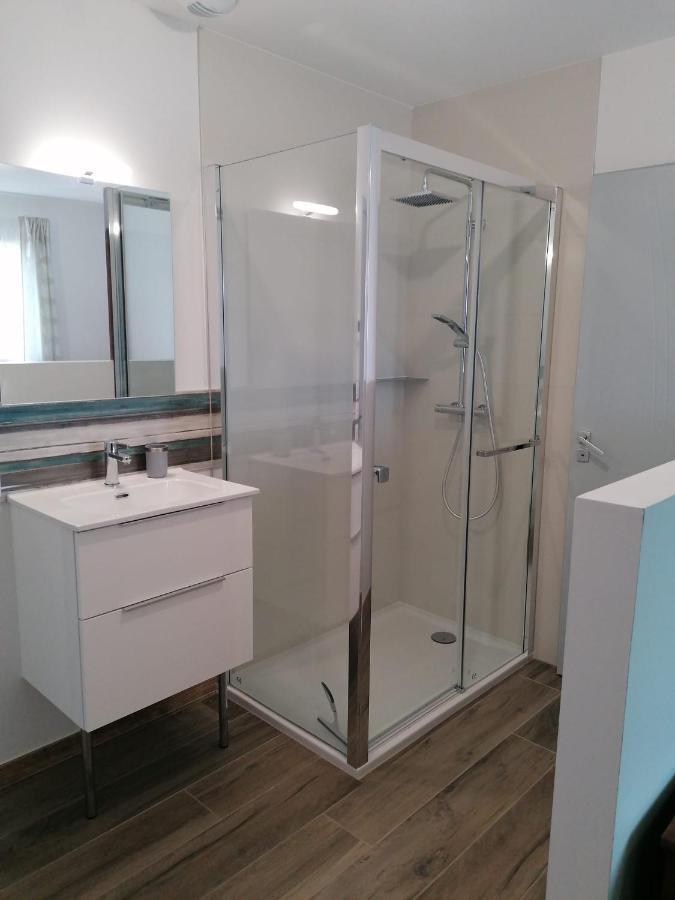 Chambre Vue Lac Av Piscine Prunières Zewnętrze zdjęcie